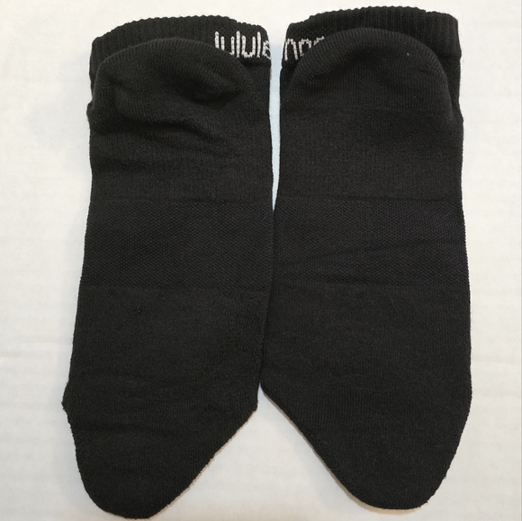 Lululemon Women's Daily Stride Comfort Low-Ankle Socks 1 pair - M - Black - Picture 3 of 6